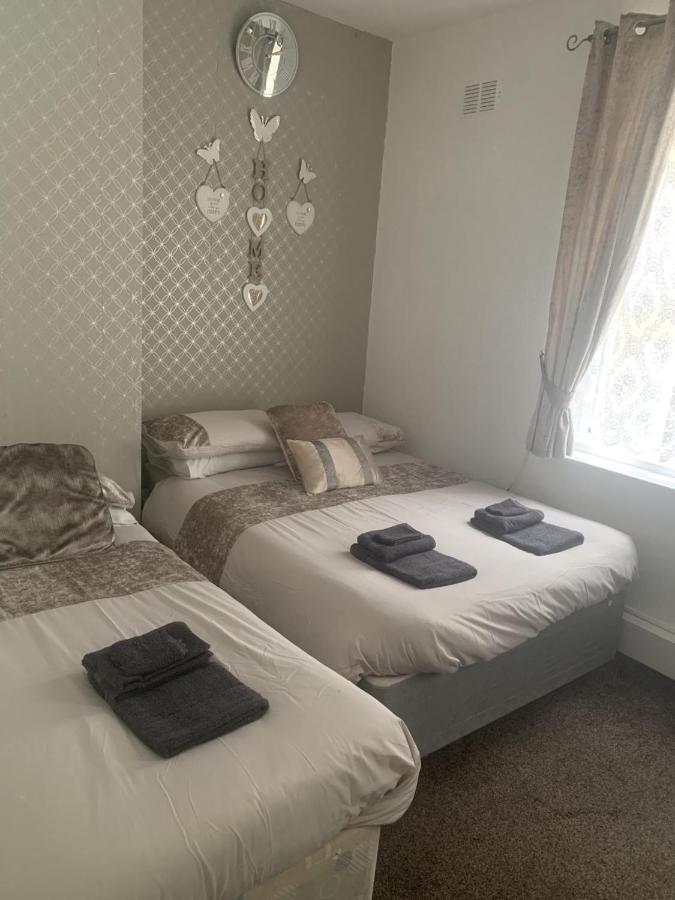 The Butterfly Group Weekends Hotel